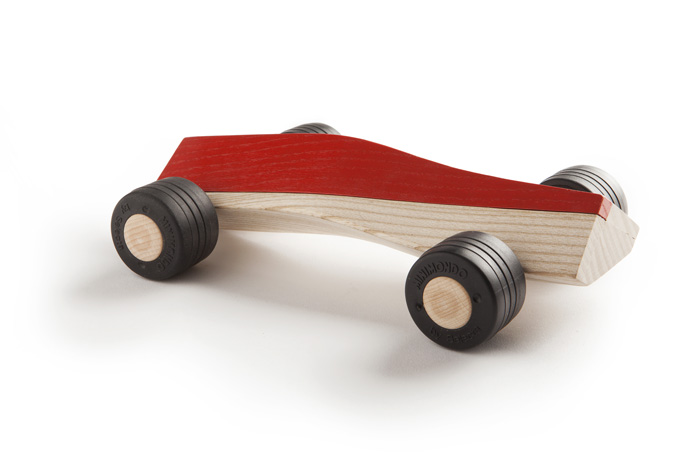 spliner T6 red wooden toy car maarten olden